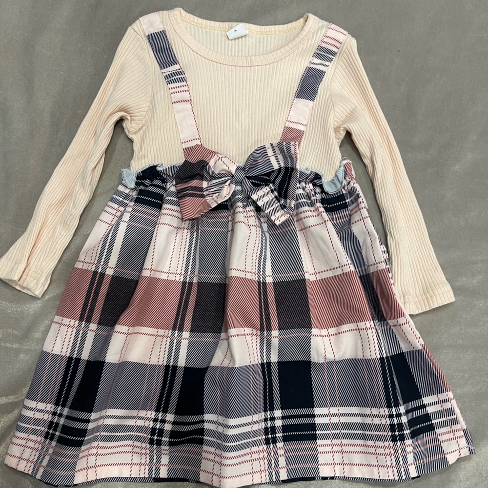SHEIN Plaid Dress with Pink and Cream Tones